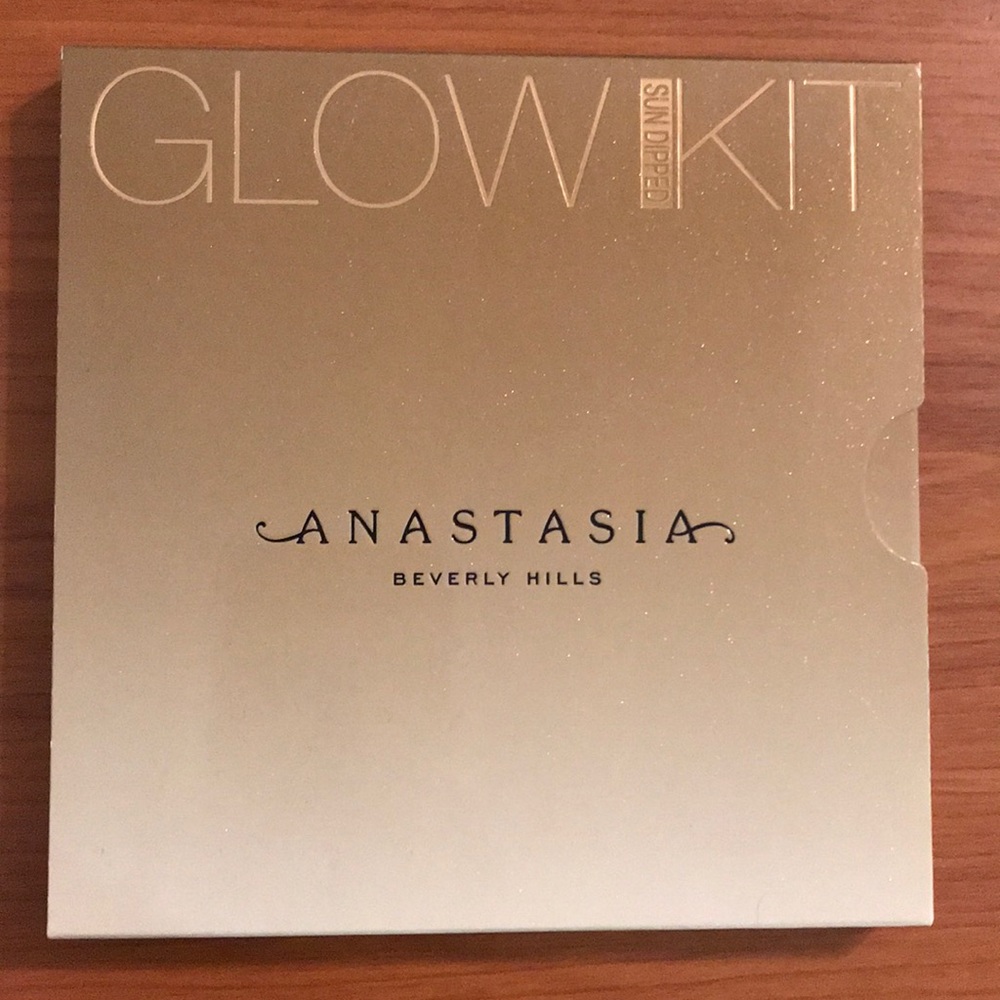 Anastasia Sundipped Glow Kit